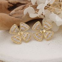 1 Pair Elegant Flower Inlay Copper Zircon Rose Gold Plated Ear Studs main image 5