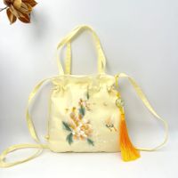 Women's Medium Cotton And Linen Flower Ethnic Style Embroidery String Crossbody Bag sku image 8