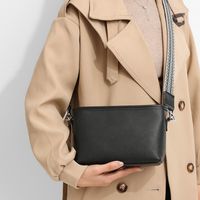 Women's Small Leather Solid Color Streetwear Square Zipper Shoulder Bag main image 9