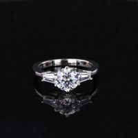 Sterling Silver Simple Style Shiny GRA Certificate Plating Inlay Round Moissanite Rings main image 4