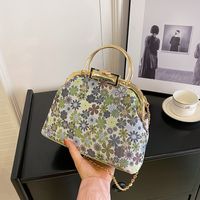 Women's Medium Nylon Ditsy Floral Vintage Style Classic Style Clasp Frame Handbag sku image 1