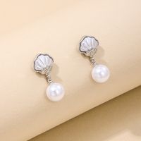 1 Pièce Style Simple Style Classique Coquille Incruster Alliage Perle Boucles D'oreilles main image 4