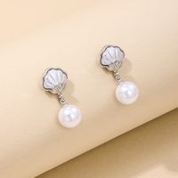 1 Piece Simple Style Classic Style Shell Inlay Alloy Pearl Drop Earrings main image 4