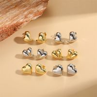 1 Pair Simple Style Heart Shape Copper 14K Gold Plated Ear Studs main image 4