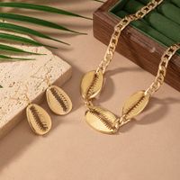 Vintage Style Shell Alloy Plating Hollow Out 14K Gold Plated Women's Jewelry Set main image 5