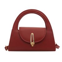 Women's Medium Pu Leather Solid Color Streetwear Square Lock Clasp Crossbody Bag sku image 4