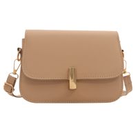 Women's Small Pu Leather Solid Color Elegant Vintage Style Square Lock Clasp Crossbody Bag sku image 1