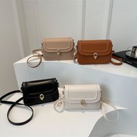 Women's Small Pu Leather Solid Color Classic Style Lock Clasp Crossbody Bag main image 1