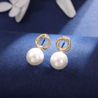 1 Pair Elegant Luxurious Round Plating Inlay Copper Pearl 18K Gold Plated Earrings main image 4