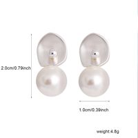 1 Pair Queen Solid Color Solid Color Plating Inlay Copper Pearl Silver Plated Ear Studs main image 5