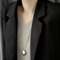 Titan Stahl IG-Stil Moderner Stil Runden Halskette Mit Anhänger main image 5