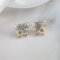 1 Pair Modern Style Sweet Flower Butterfly Inlay Alloy Rhinestones Gold Plated Ear Studs main image 10
