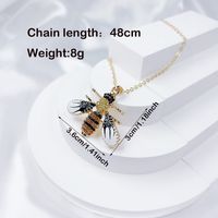 Copper Classic Style Shiny Painted Three-dimensional Inlay Bee Scorpion Butterfly Artificial Crystal Pendant Necklace sku image 1