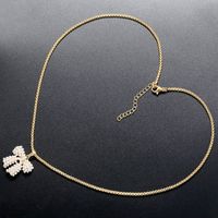 Kupfer 18 Karat Vergoldet Elegant Einfacher Stil Inlay Bogenknoten Künstliche Perlen Halskette Mit Anhänger main image 6