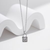 Sterling Silver Silver Plated Simple Style Shiny Plating Inlay Lock Moissanite Pendant Necklace main image 6