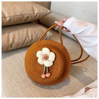 Women's Medium Cotton And Linen Solid Color Vacation Flowers Flip Cover Shoulder Bag sku image 4