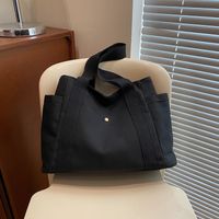 Women's Medium Canvas Solid Color Basic Classic Style Square Zipper Tote Bag sku image 2