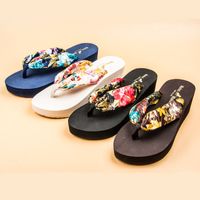 Women's Casual Floral Round Toe Flip Flops main image 5