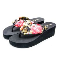 Women's Casual Floral Round Toe Flip Flops main image 2