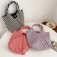Women's Small Polyester Stripe Vintage Style Classic Style Open Bucket Bag main image 5