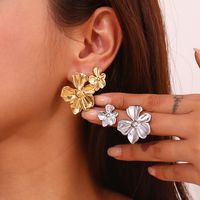 1 Pair Classic Style Flower 304 Stainless Steel 18K Gold Plated Ear Studs main image 5