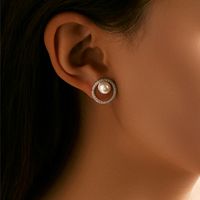 1 Pair Elegant Simple Style Round Plating Inlay Sterling Silver Artificial Pearls Zircon Silver Plated Ear Studs main image 3