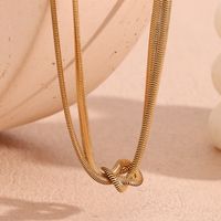 304 Stainless Steel 18K Gold Plated Simple Style Classic Style Knot Necklace main image 1