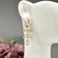 1 Pair Casual Luxurious Leaf Inlay Copper Zircon Drop Earrings main image 4