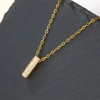 Cobre Chapados en oro de 18k Casual Estilo Simple Embutido Letra Circón Collar Colgante sku image 9