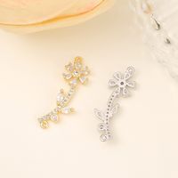 1 Piece 26.5*8.5 Copper Zircon 18K Gold Plated White Gold Plated Flower Polished Pendant main image 4