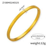 Élégant Style Simple Cercle Rond Plaqué Or 18K Strass Strass Acier Au Titane De Gros Bracelet sku image 2