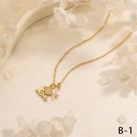 Copper 18K Gold Plated Simple Style Commute Inlay Letter Heart Shape Zircon Pendant Necklace sku image 1