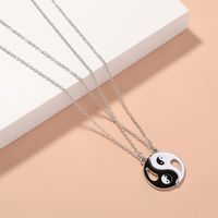 Tai Chi Gossip Yin And Yang  Necklace main image 3