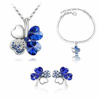Fashion Four-leaf Clover Crystal Pendant Necklace Ear Stud Bracelet Three-piece Set main image 3