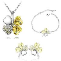 Fashion Four-leaf Clover Crystal Pendant Necklace Ear Stud Bracelet Three-piece Set sku image 8