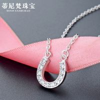 Fashion Diamond Horseshoe S925 Silver Necklace Simple Female Short Necklace Wholesale sku image 1