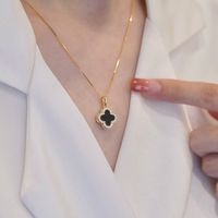 Fashion Four Leaf Clover Copper Plating Inlay Zircon Gold Plated Women's Pendant Necklace main image 4