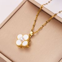 Japanese And Korean Versatile New Rotatable Clover Short Pearl Necklace Necklace Fashion Minority Design Titanium Steel Clavicle Chain main image 3