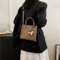 Women's Pu Leather Solid Color Vintage Style Ornament Sewing Thread Zipper Handbag main image 1