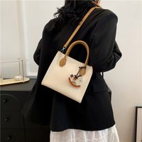 Women's Pu Leather Solid Color Vintage Style Ornament Sewing Thread Zipper Handbag main image 7