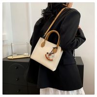 Women's Pu Leather Solid Color Vintage Style Ornament Sewing Thread Zipper Handbag sku image 2