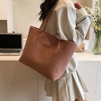 Women's Large Pu Leather Solid Color Preppy Style Classic Style Square Zipper Tote Bag sku image 2