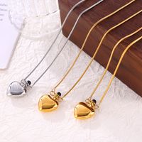 Titan Stahl 18 Karat Vergoldet Elegant Einfacher Stil Überzug Herzform Halskette Mit Anhänger main image 1