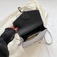 Women's Small Pu Leather Solid Color Classic Style Flip Cover Shoulder Bag main image 5