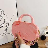 Women's Small Arylic Solid Color Streetwear Magnetic Buckle Handbag sku image 1