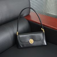 Women's Medium Pu Leather Solid Color Elegant Vintage Style Square Lock Clasp Underarm Bag main image 4
