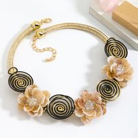 Wholesale Jewelry Elegant Classic Style Flower Alloy Plating Necklace sku image 4