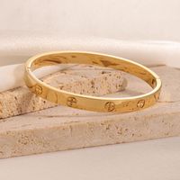 Elegant Solid Color 304 Stainless Steel 18K Gold Plated Bangle In Bulk main image 1