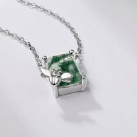 Lab-grown Gemstone Sterling Silver White Gold Plated Elegant Simple Style Bee Pendant Necklace main image 4