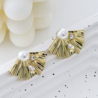 Casual Elegant Ginkgo Leaf Alloy Zircon Women's Ear Studs main image 5